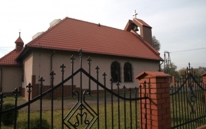 Kaplica w Żarach 